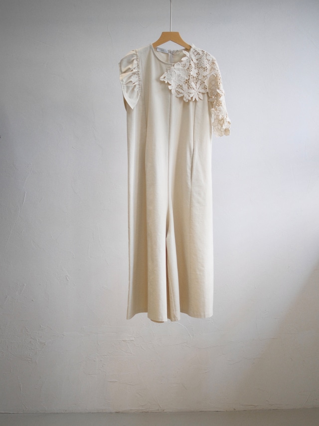 Asymmetric Lace Jumpsuit / IVORY