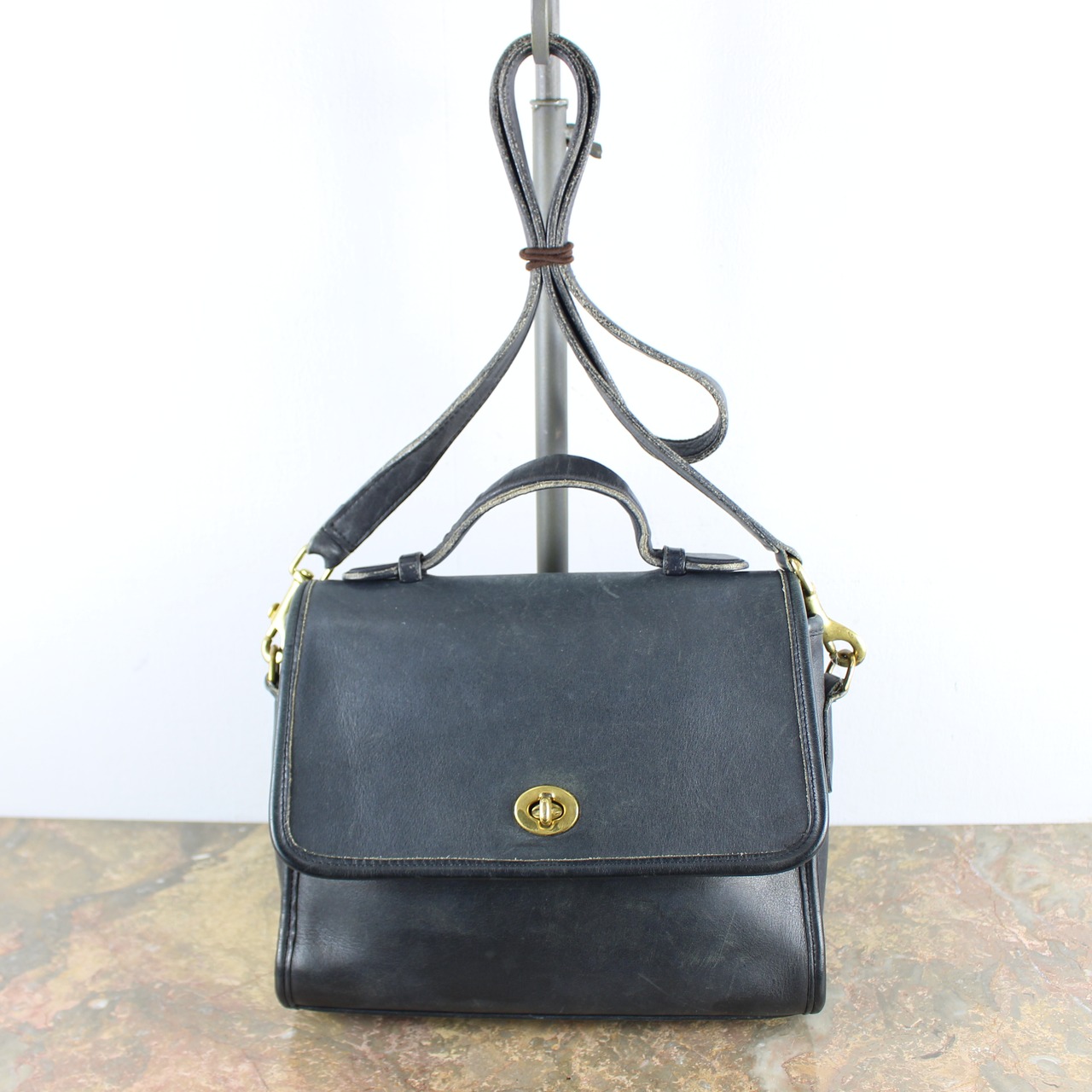 OLD COACH TURN LOCK LEATHER 2WAY SHOULDER BAG MADE IN USA/オールド 