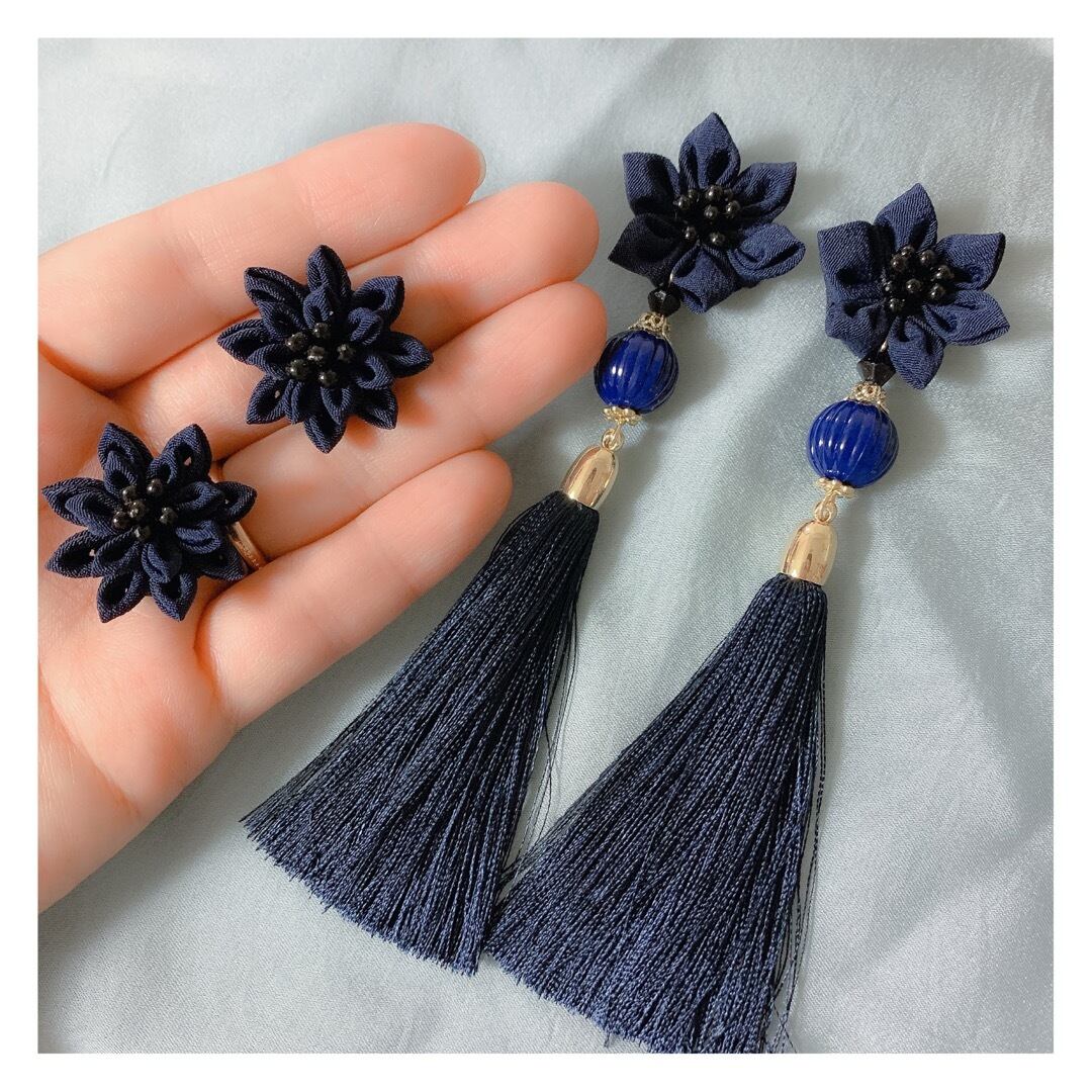 紺青-Iron Blue-》ひだ寄せつまみピアス/イヤリング | 茉莉花 Matsuri