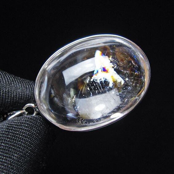 アイリスクォーツ 水晶 ペンダント 虹入り メール便可 一点物 112-14144