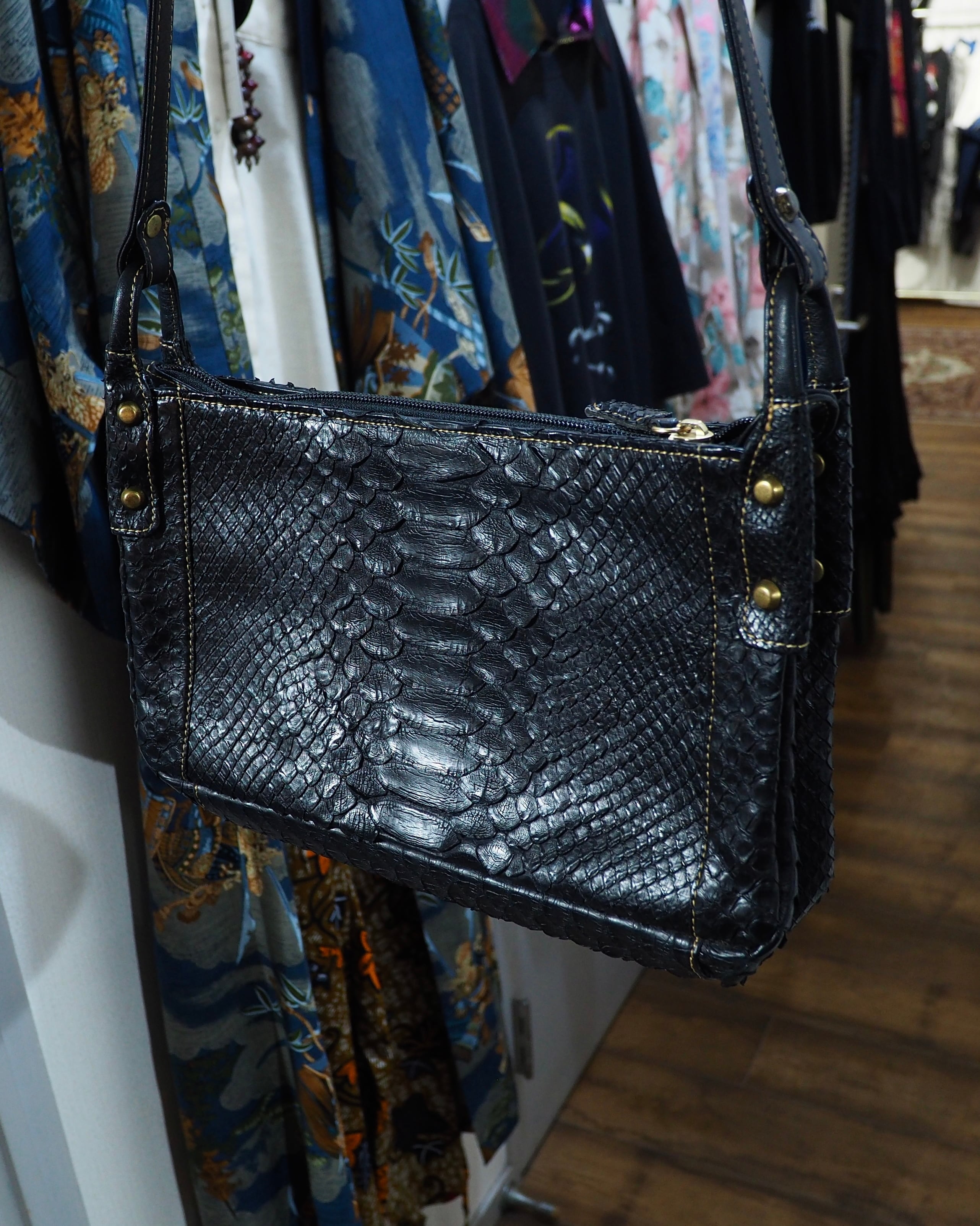 1990s ” MONTOWA ” Black Python leather Weaving vintage Shoulder Bag