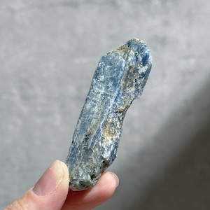 カイヤナイト 原石23◇ Kyanite ◇天然石・鉱物・パワーストーン