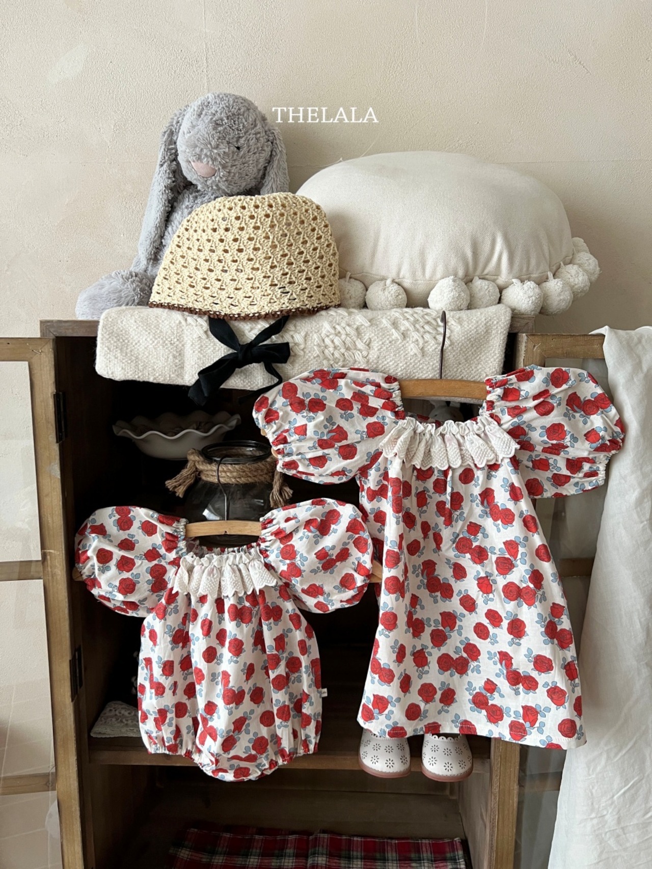 [THELALA] Rose garden Dress / [더랄라] 장미밭원피스