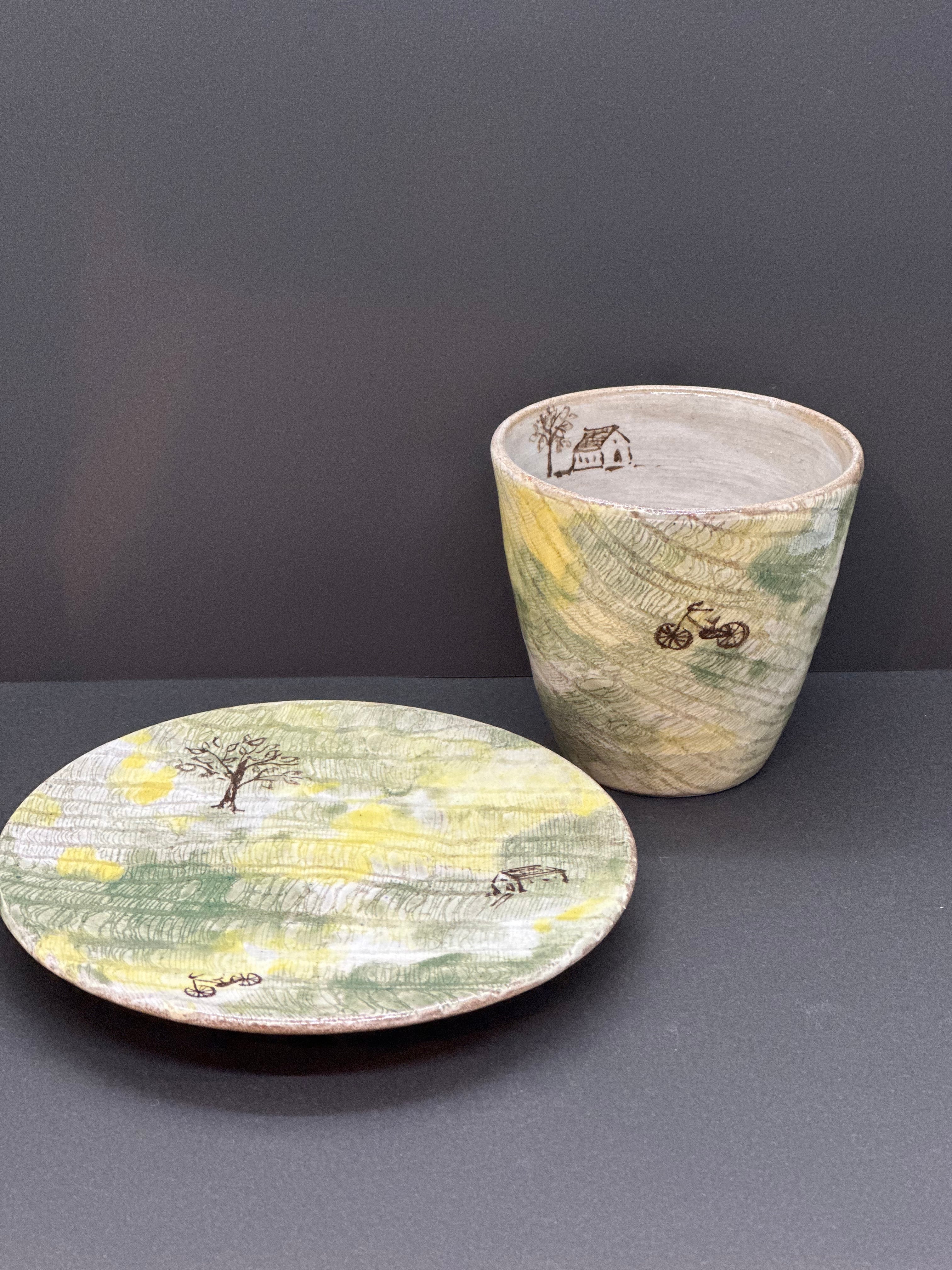 Miki Nishi 馬 陶器 西美紀 Miki Nishi 馬 陶器 西美紀 西 美紀 Miki Nishi