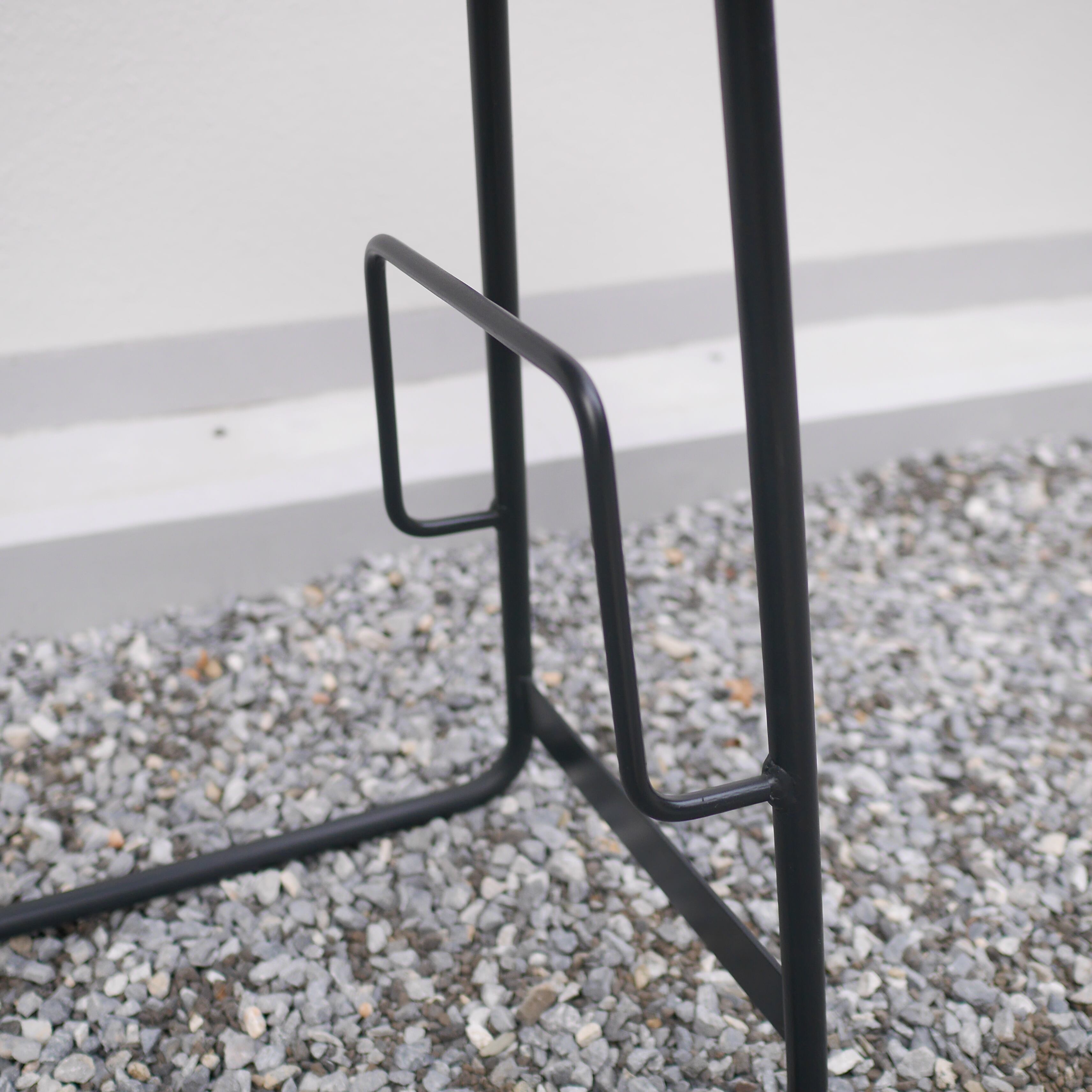 【unico】アイアン×ガラスのサイドテーブル UNICO サイドテーブル | トリノス-torinoth- | 新宿区神楽坂の