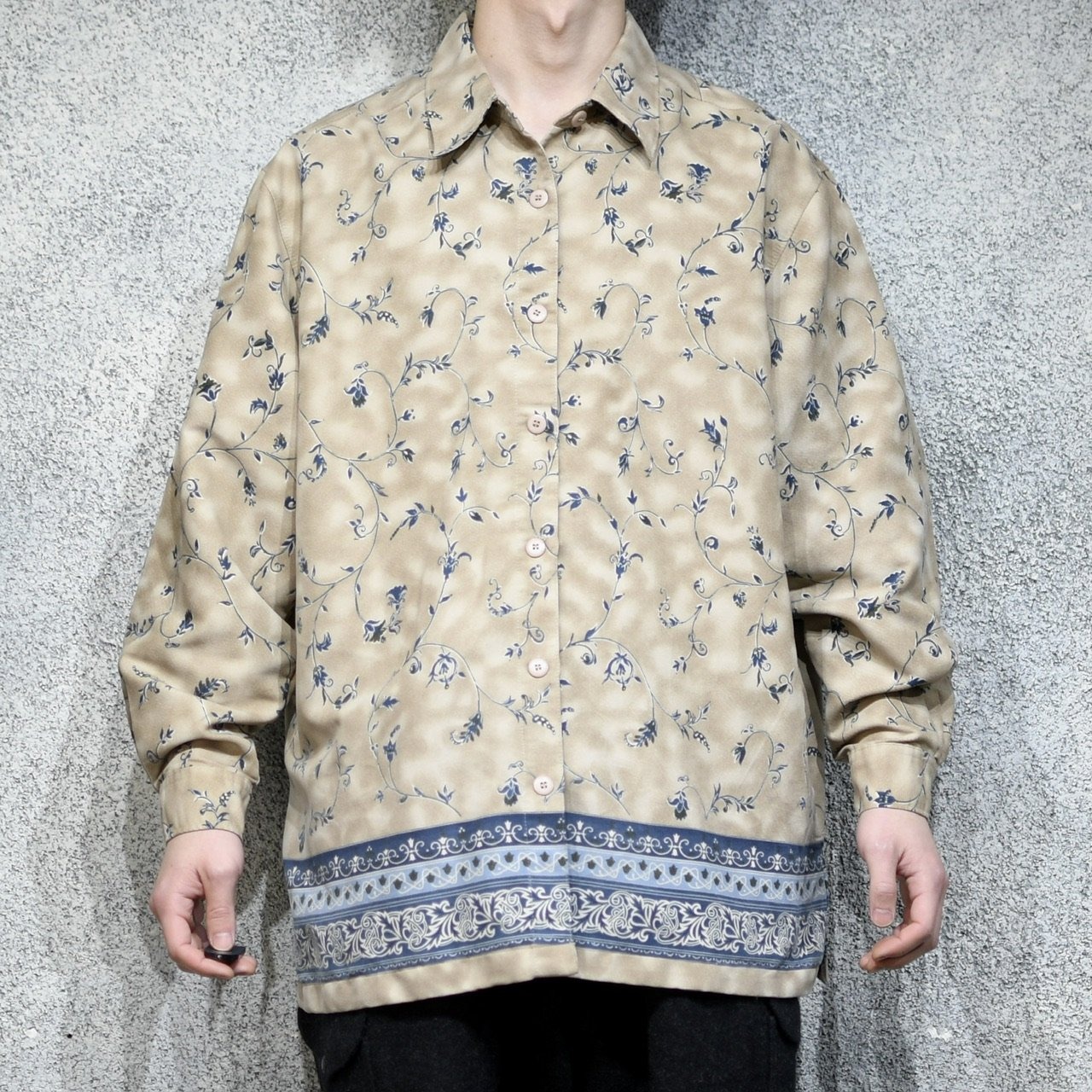 flower pattern fake suede shirt