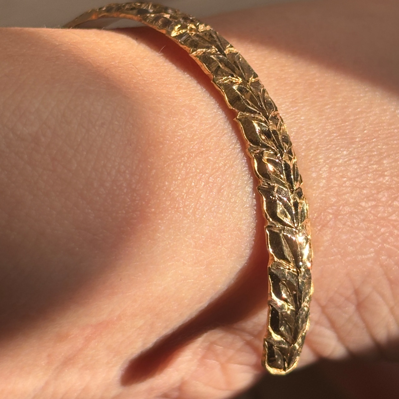 ゴールドハワイアンブレスレット（マイレリーフ/6mm）