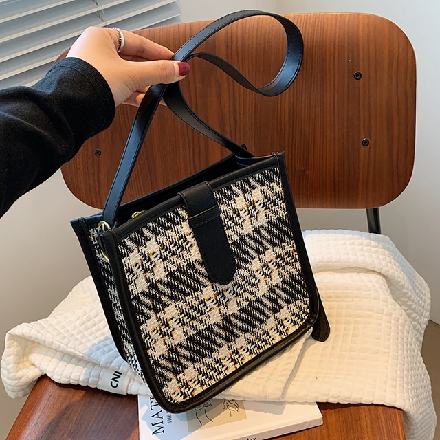 サマーレッド 夏物 メッセンジャーバッグ Tiancai_Wing_Bag63952003182