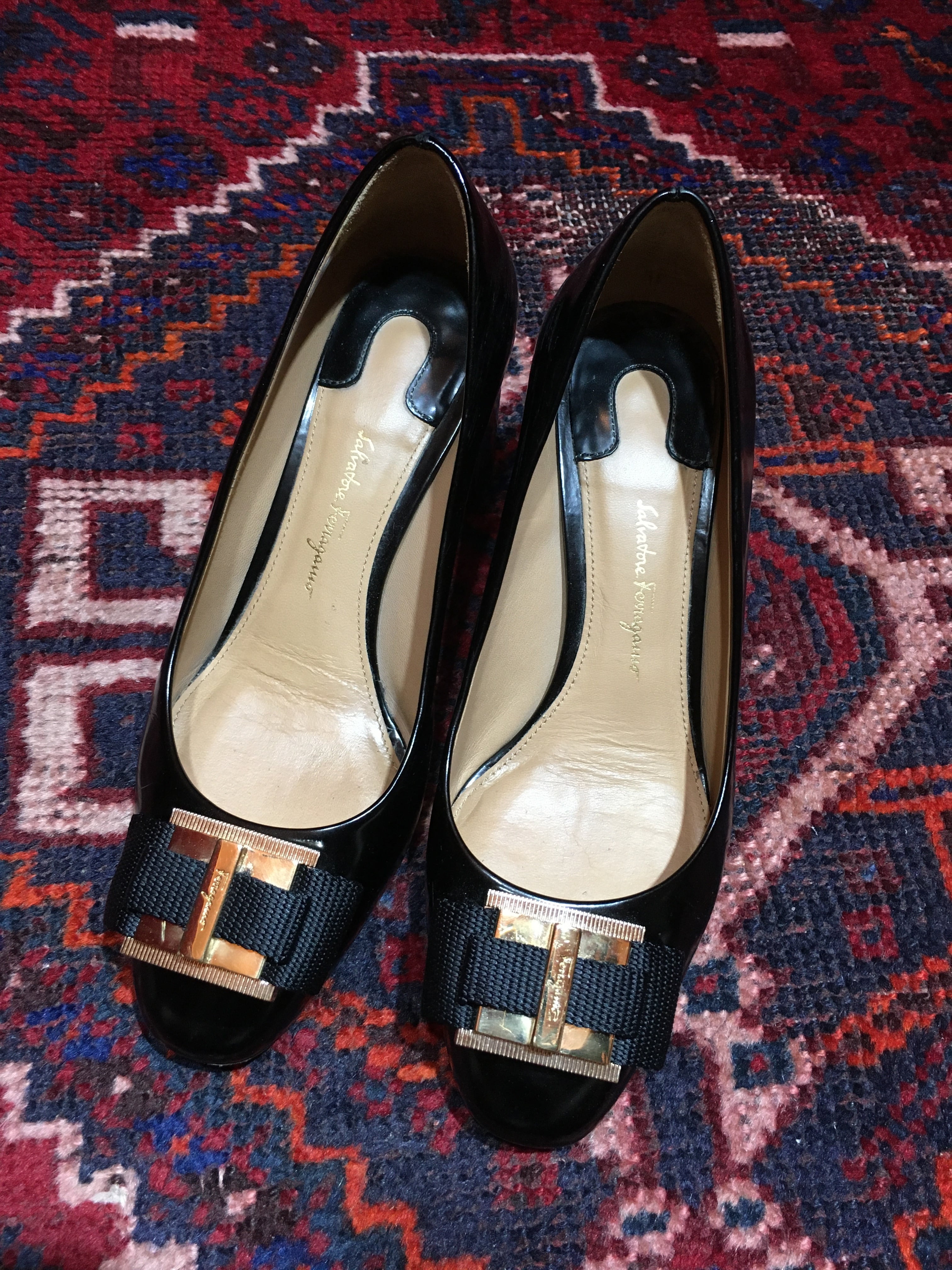 【Vintage】Ferragamo pumps／MADE IN ITALY