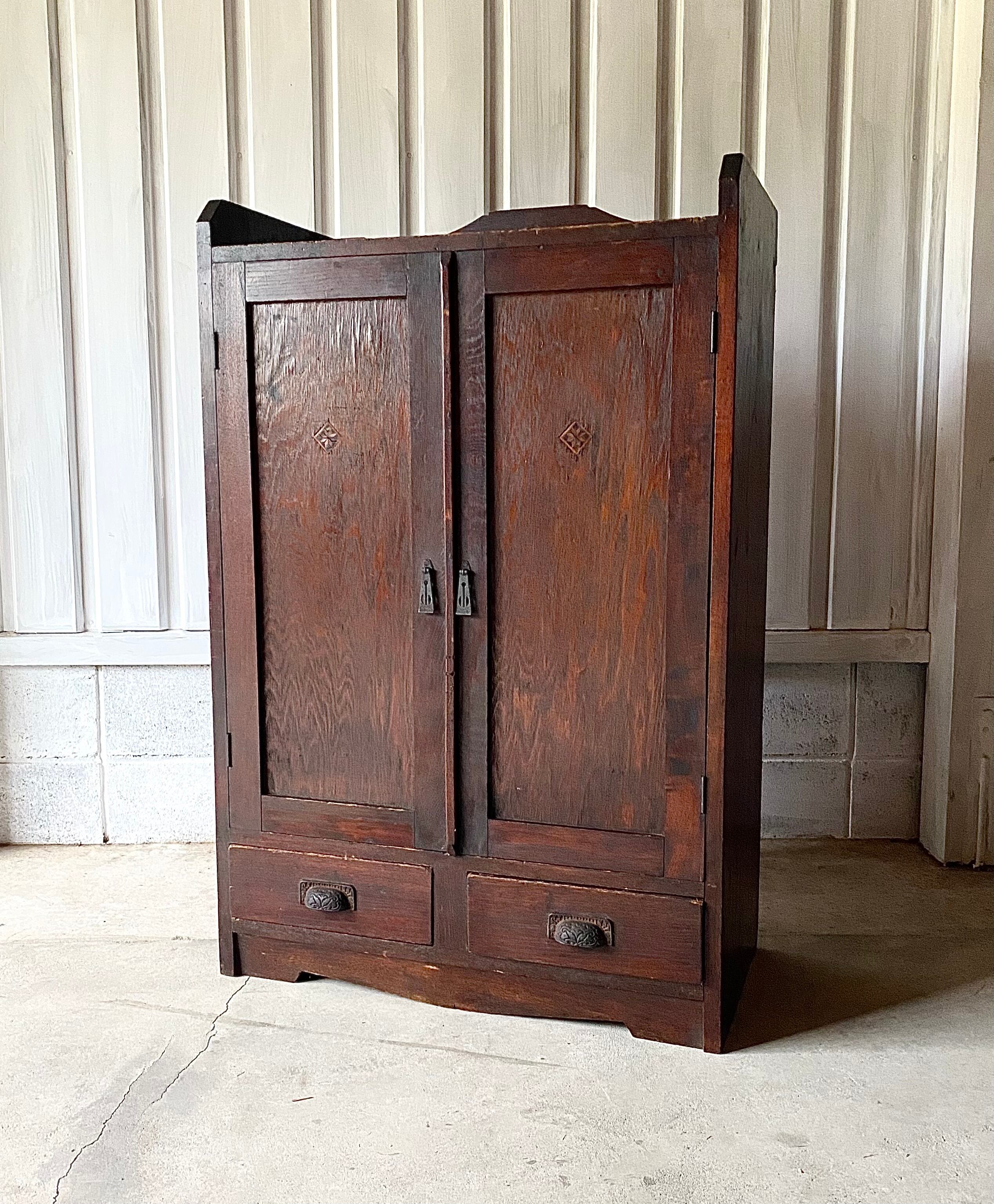 古道具　古家具 スヰヘイ (@suiheisha) · Namerikawa-shi, Toyama