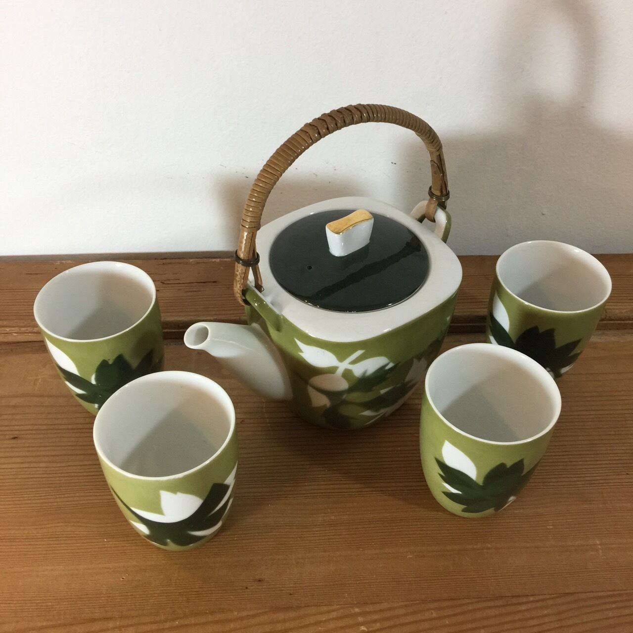 キッチン/食器 NARUMI ナルミ チャイナ お茶茶碗 5杯 急須
