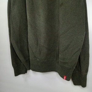 Levi's　リーバイス　Vネック　コットンニット　セーター　中厚手　無地　刺繍ロゴ　カーキ　オリーブ　XXL