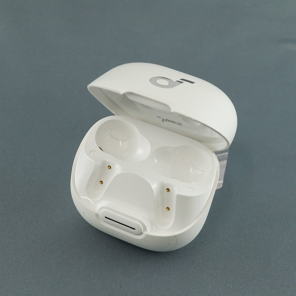 【美品】soundcore Liberty4 Proホワイト【充電ケース】 Anker Soundcore Liberty4 NC 充電ケースのみ USED品 サウンドコア