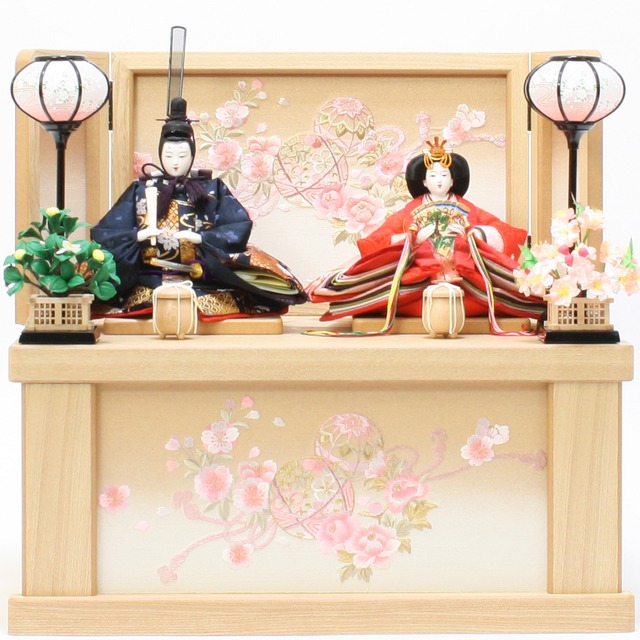 雛人形｜ひな人形｜初節句｜コンパクト｜おしゃれ｜モダン｜インテリア｜プレミアム｜こだわり｜おすすめ｜作家｜収納《商品名》衣装着親王飾り　収納　小三五　こんの　白木〔商品コード〕30317-0101