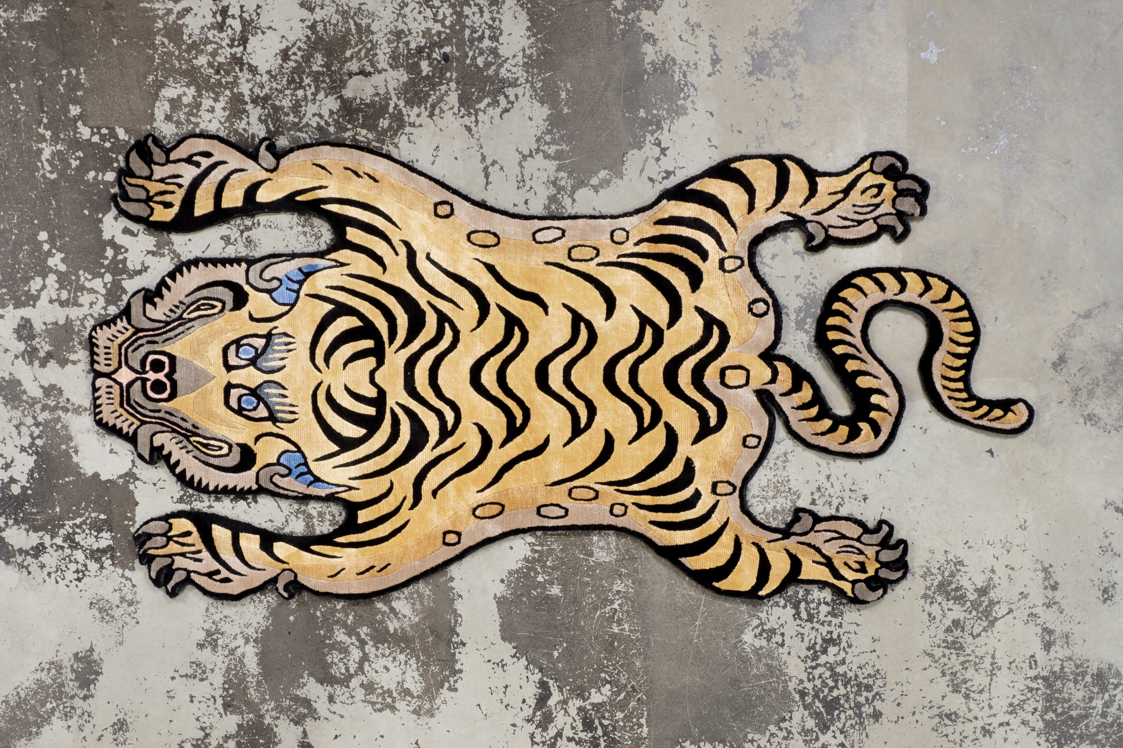 Tibetan Tiger Rug 《Mサイズ•シルク・シャンパンゴールドバーション