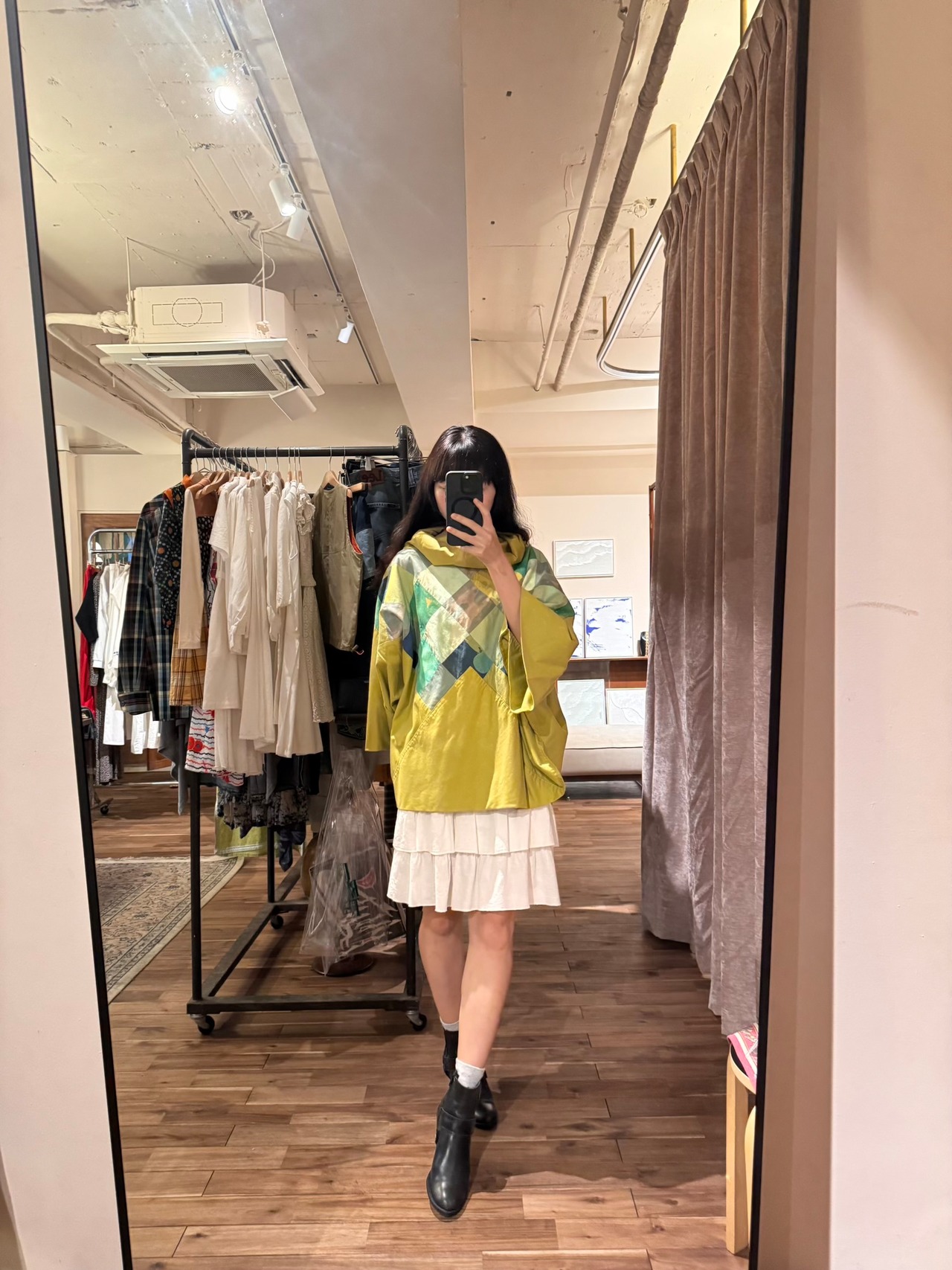 de Vlinder ハンドプリンテッドグリーンパッチワークポンチョ
