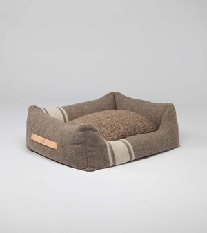 2.8 Henri - Recycled Wool Dog Bed S (White)