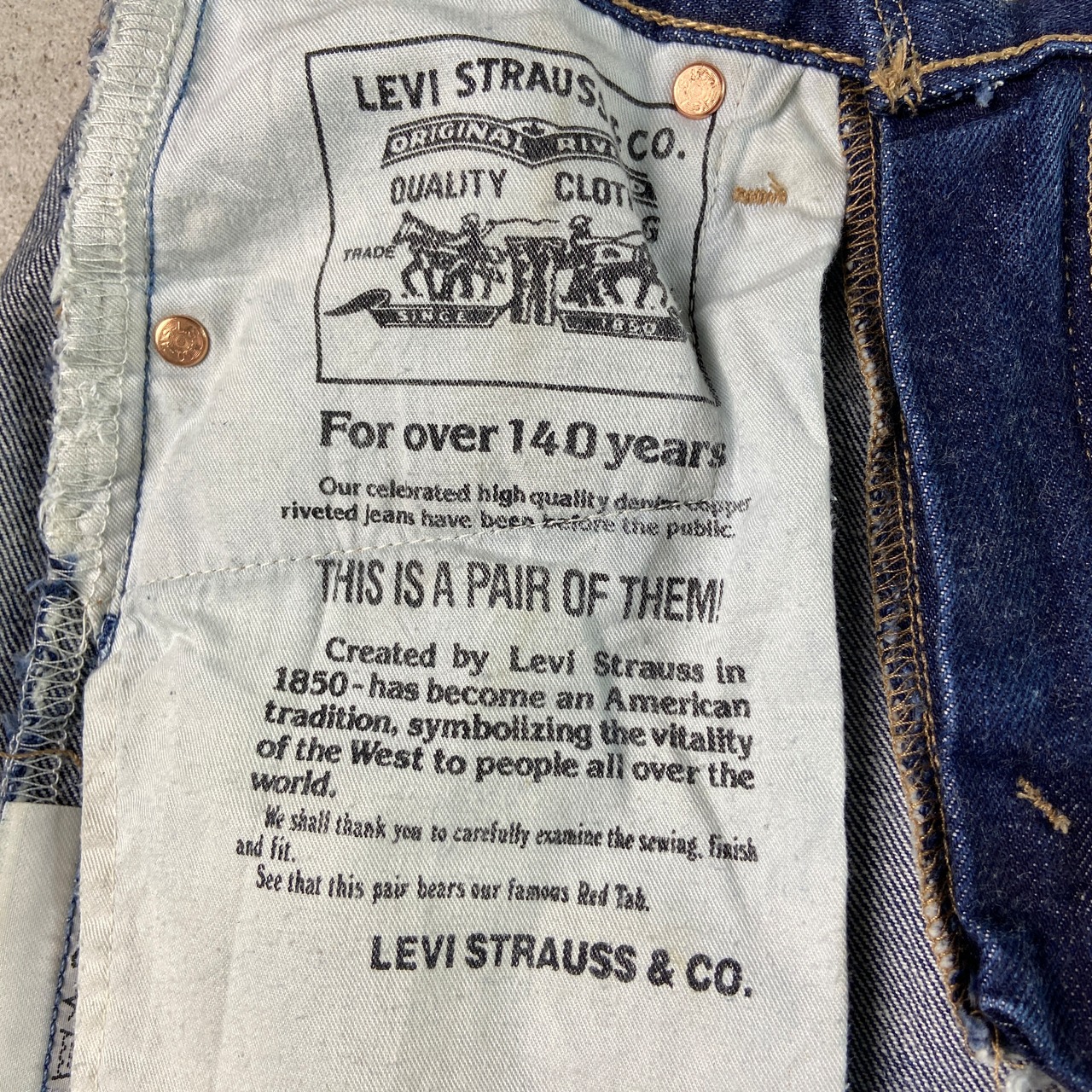 スペイン製 Levi