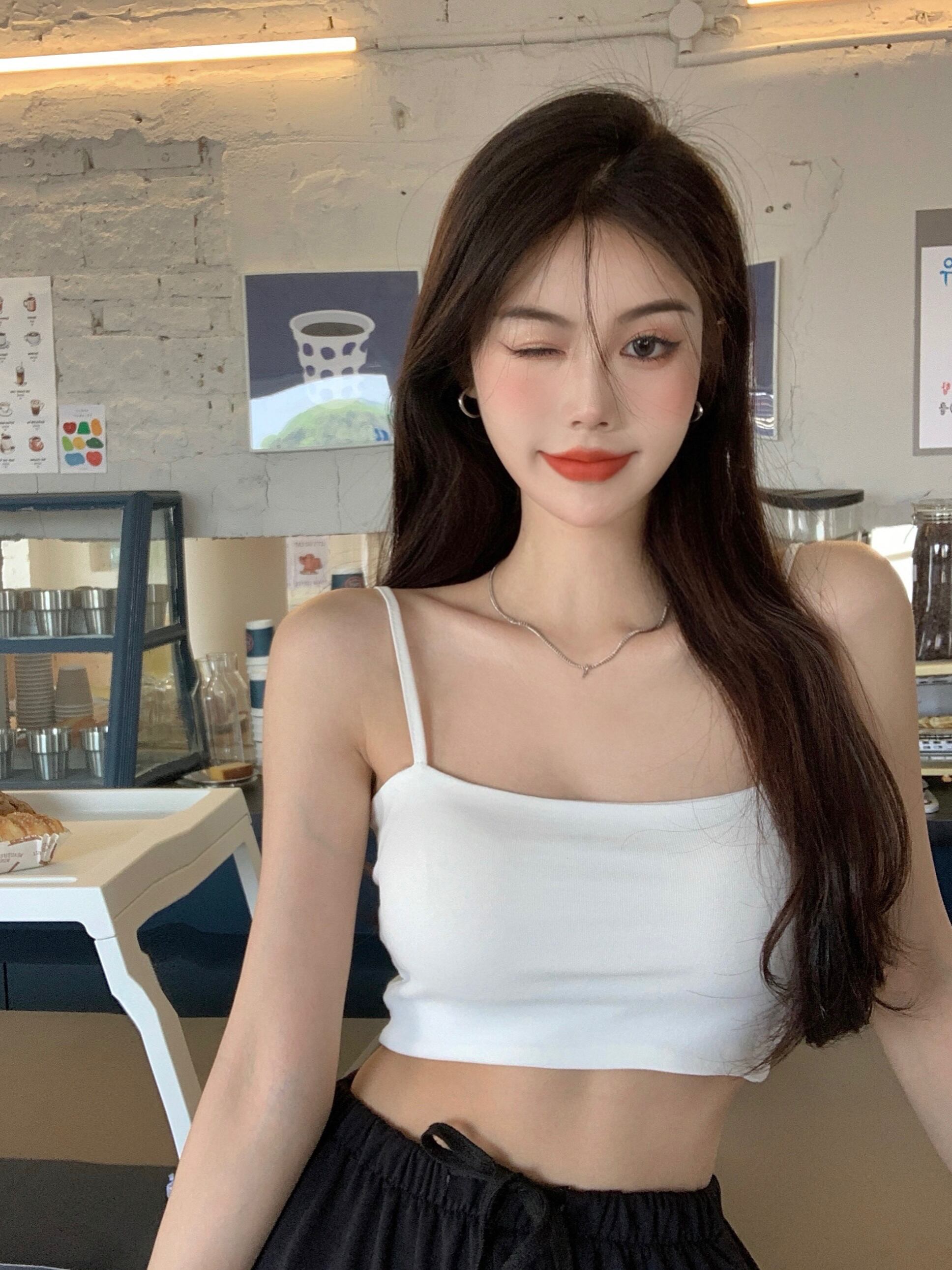 サマーショートクロップドトップス ホワイトシャツ 夏物 タイツ ストッキング ソックス ブラックストロベリース37345539651