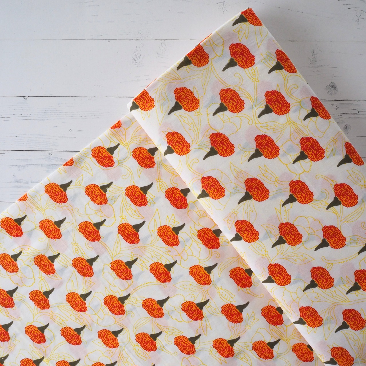 ブロックプリント生地【50cm単位】インド綿  マリーゴールド 白×オレンジ #20741-OR1