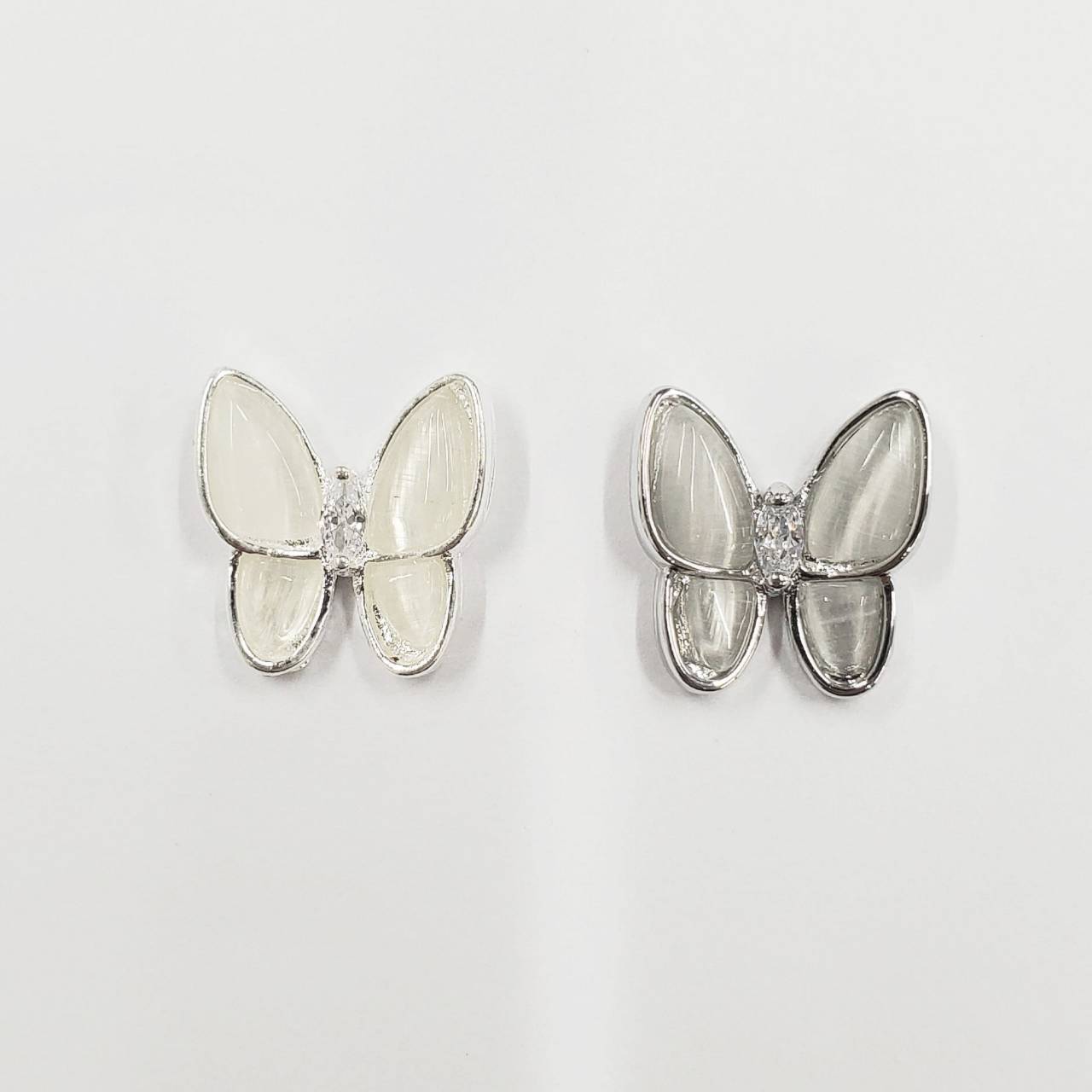 蝶　フリル　バタフライ ジュエリー メタル　デコ　ネイル　パーツ 金属パーツ 豪華 デコパーツ ネイルパーツ 立体 ジルコニア 蝶