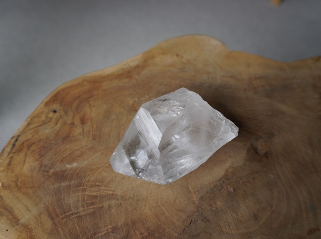 himalayan manihar quartz