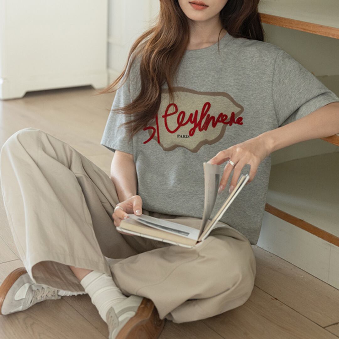 embroidered logo print crewneck tshirt