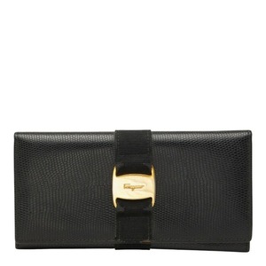 サルヴァトーレフェラガモ ヴァラ リザード型押し 長財布 ブラック レザー レディース Salvatore Ferragamo 【中古】
