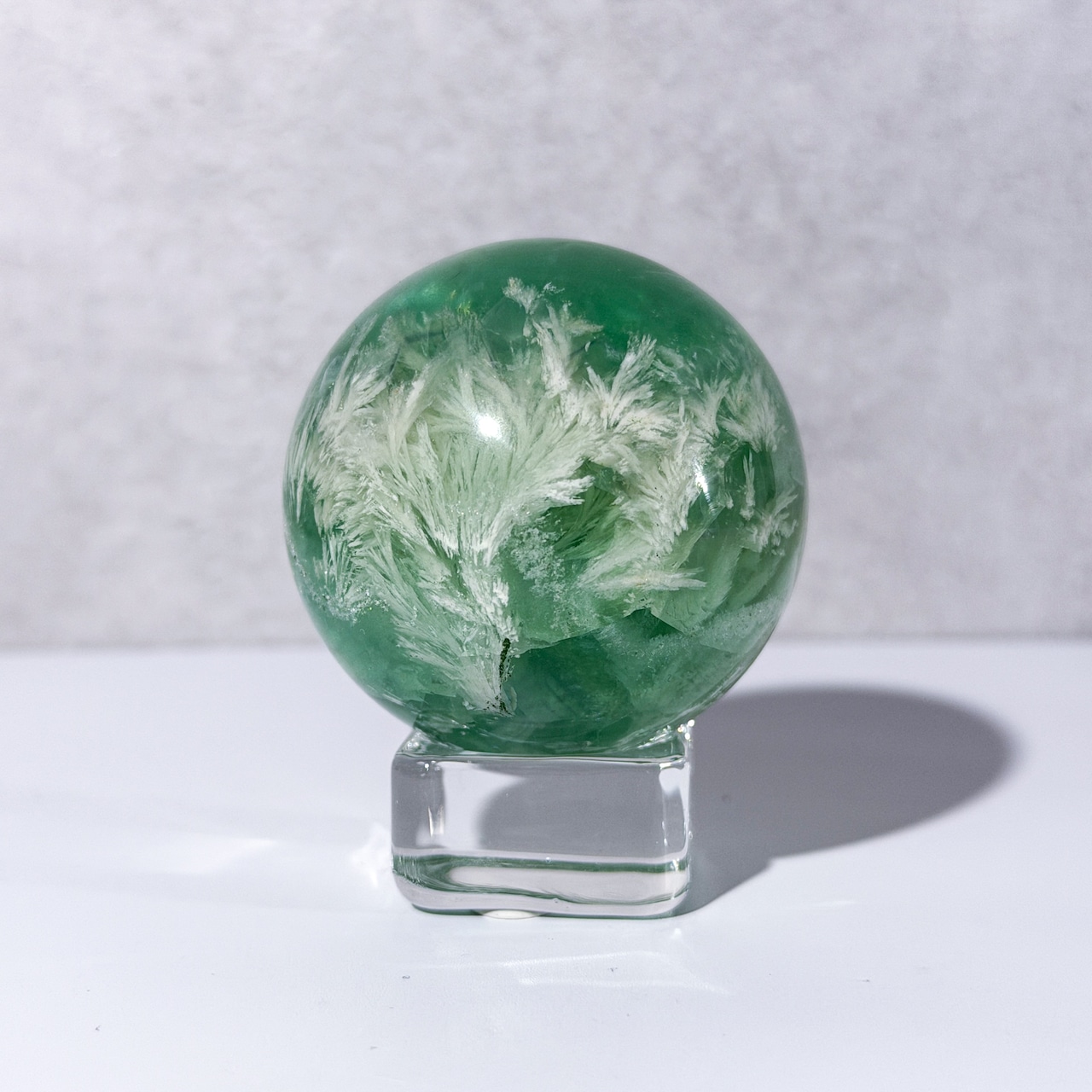 フェザーフローライト スフィア ＊ Angel Feather Fluorite ＊ 天然石