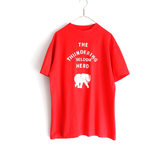 elephant red_T