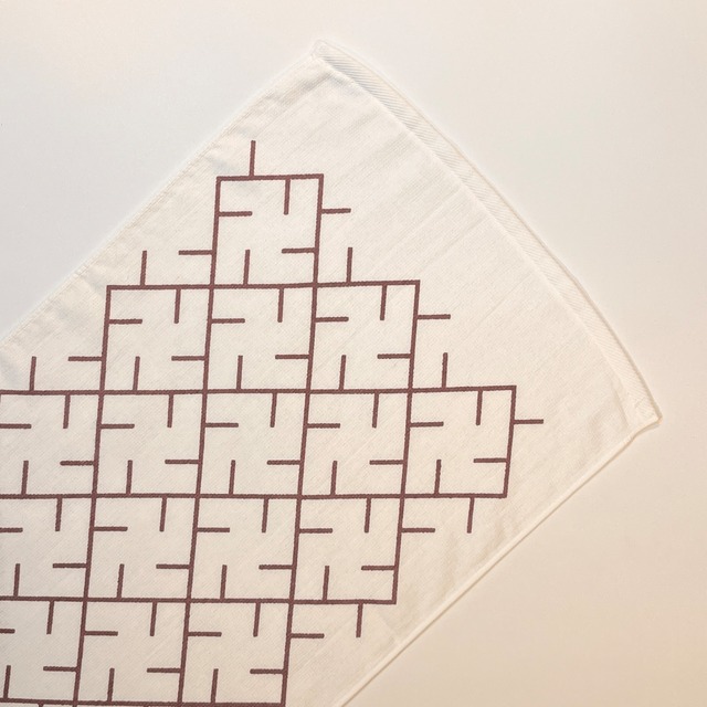 朱子タオル　＃卍柄(桑の実色)