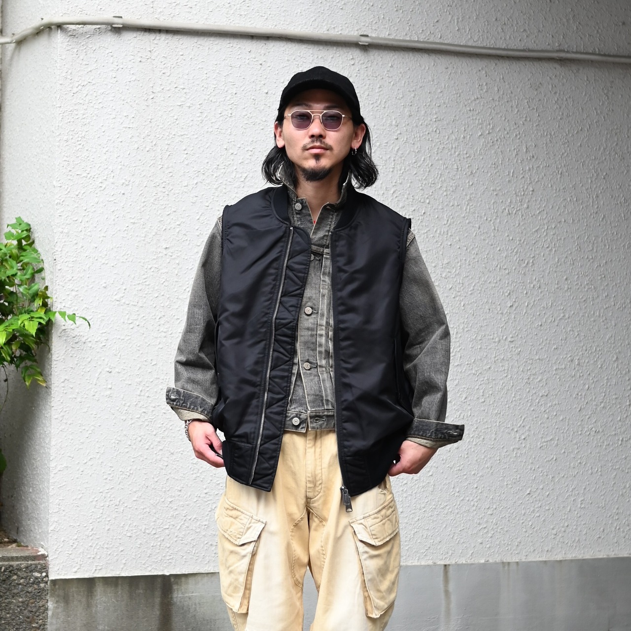 The DUFFER N NEPHEWS / CUT OFF FLIGHT VEST