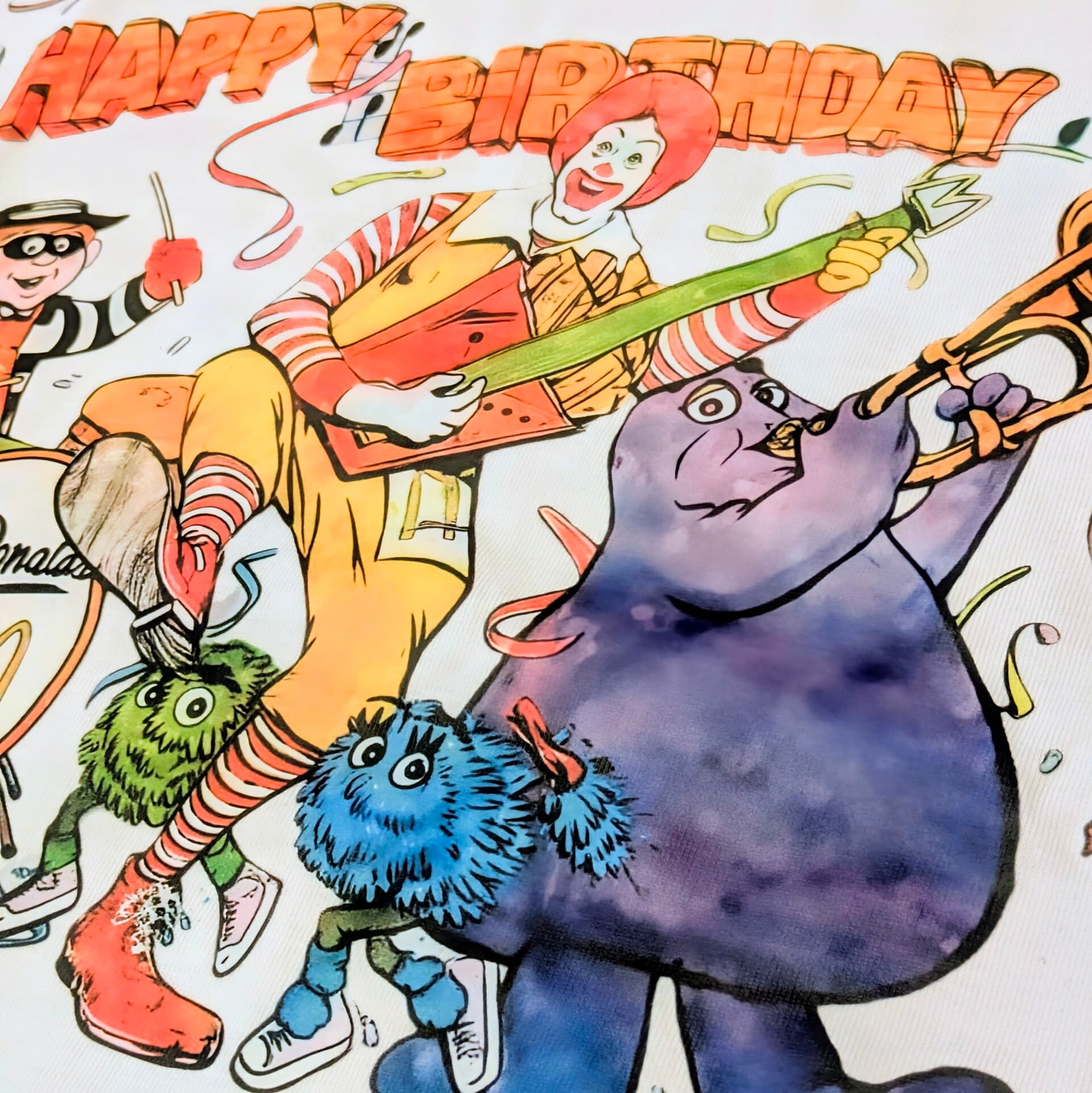 【 McDonald's ( マクドナルド 】『HAPPY BIRTHDAY』Tシャツ 〚アメリカン雑貨 アメトイ〛