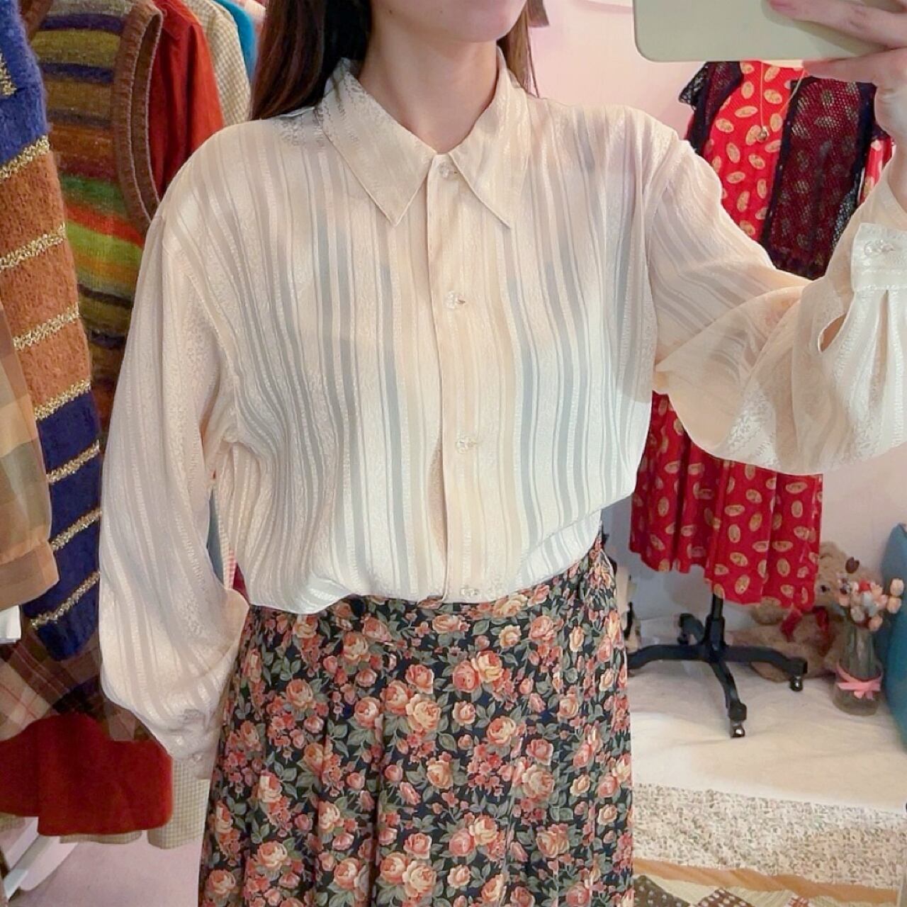 clear button cream stripe blouse