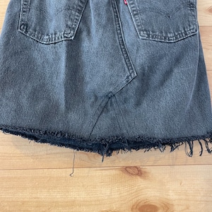 【LEVI'S】90s USA製 501 ブラックデニム スカート ボタン裏刻印522 ブランクタブ W29 リーバイス ビンテージ US古着 アメリカ古着