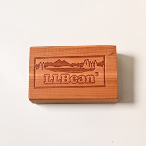 80's~ Vintage L.L.Bean Cedar Wood Block #1