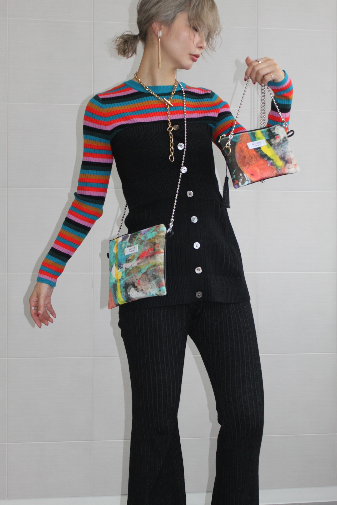 Original Art Velvet Poach.No2