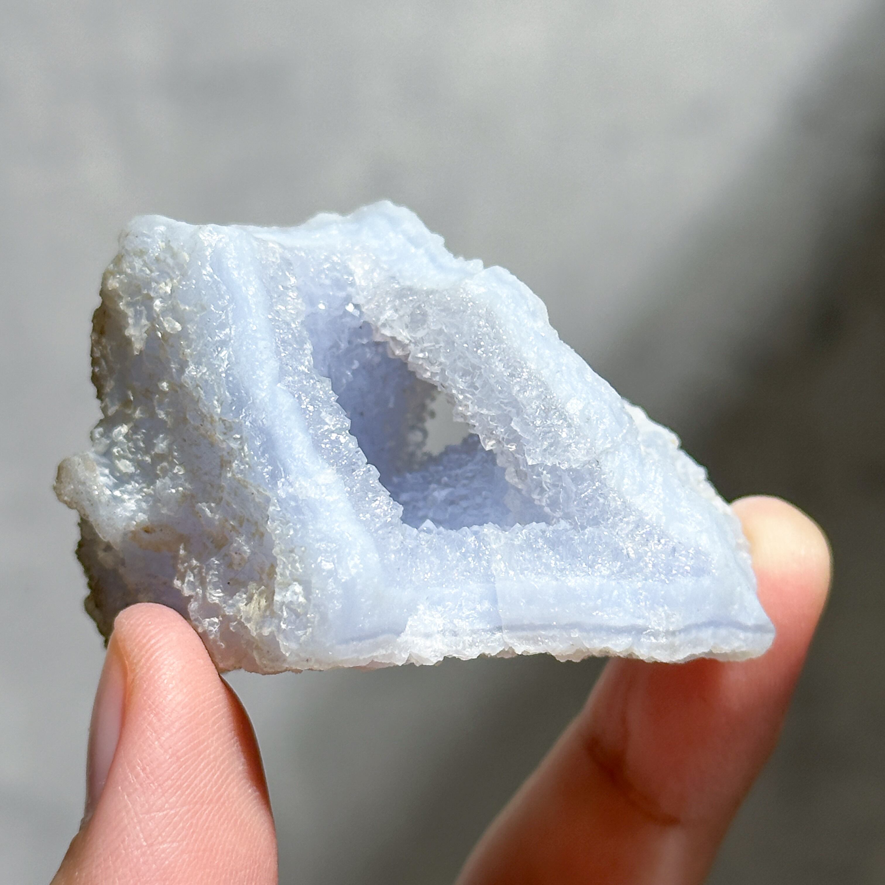 モンゴルゴビ瑪瑙 原石 大花眼 21粒 置物 ルース 希少 ゴビ瑪瑙 ゴビ石 モンゴルゴビ瑪瑙 原石 大花眼 21粒 置物 ルース 希少 ゴビ瑪瑙 ゴビ石