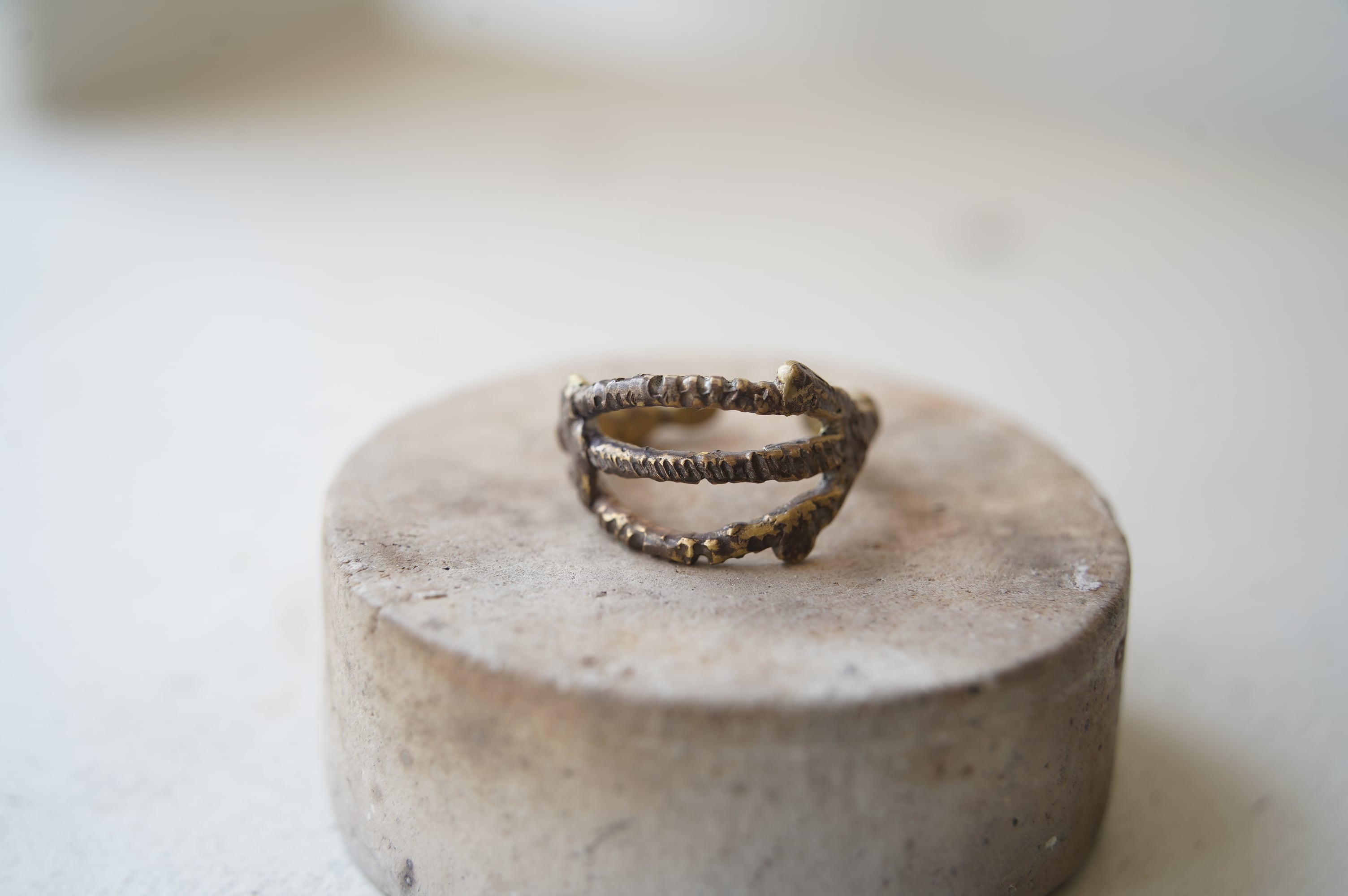 指輪 monarkoシリーズ「No.8」 真鍮 鈴木友紀 約16号サイズ