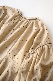 【suie】Polka dot gathered sleeve tunic/ポルカドットパフスリーブチュニック(ブラウン×ブラックドット)