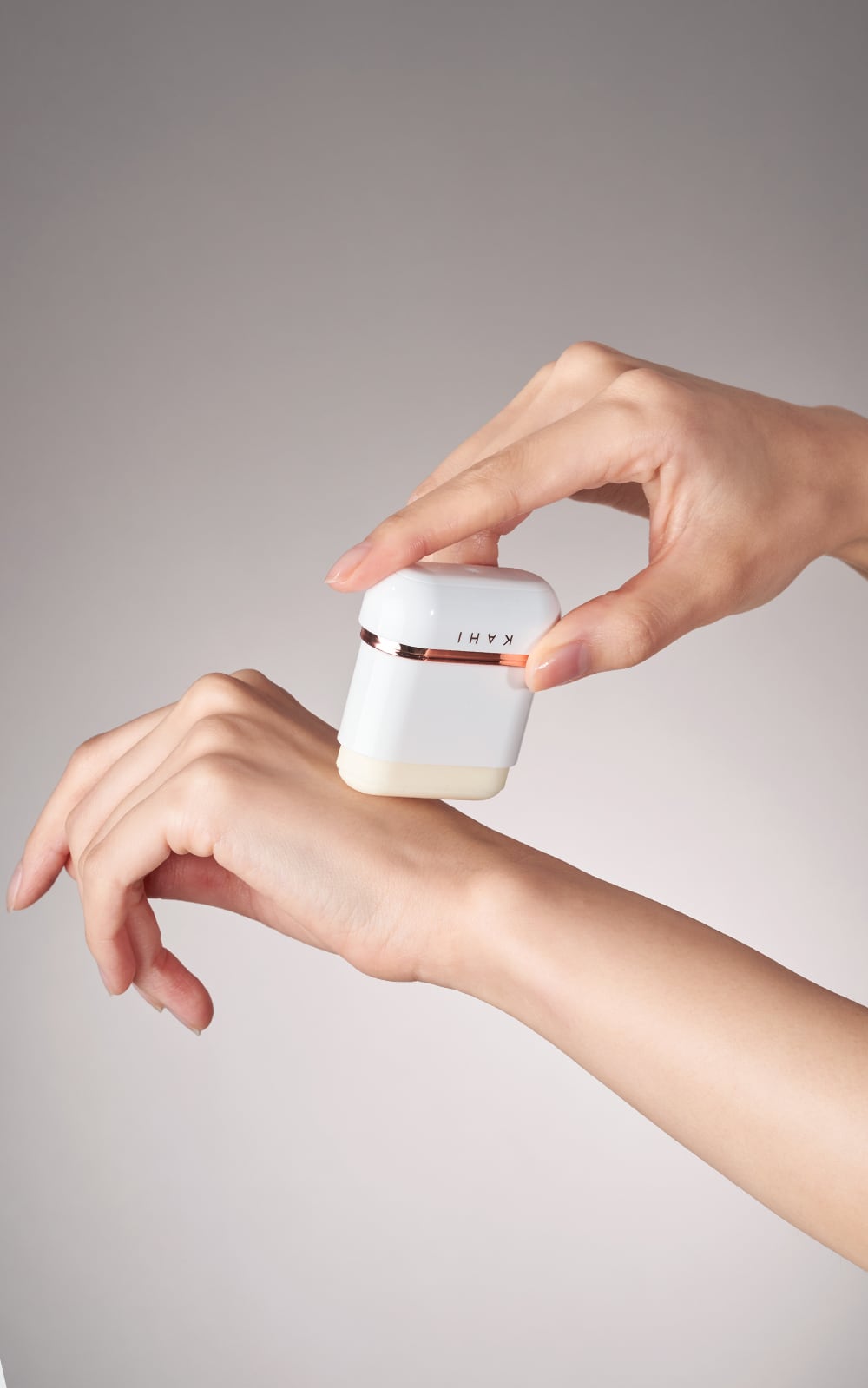 KAHI｜エアリーフィット サンスティック | &choa!