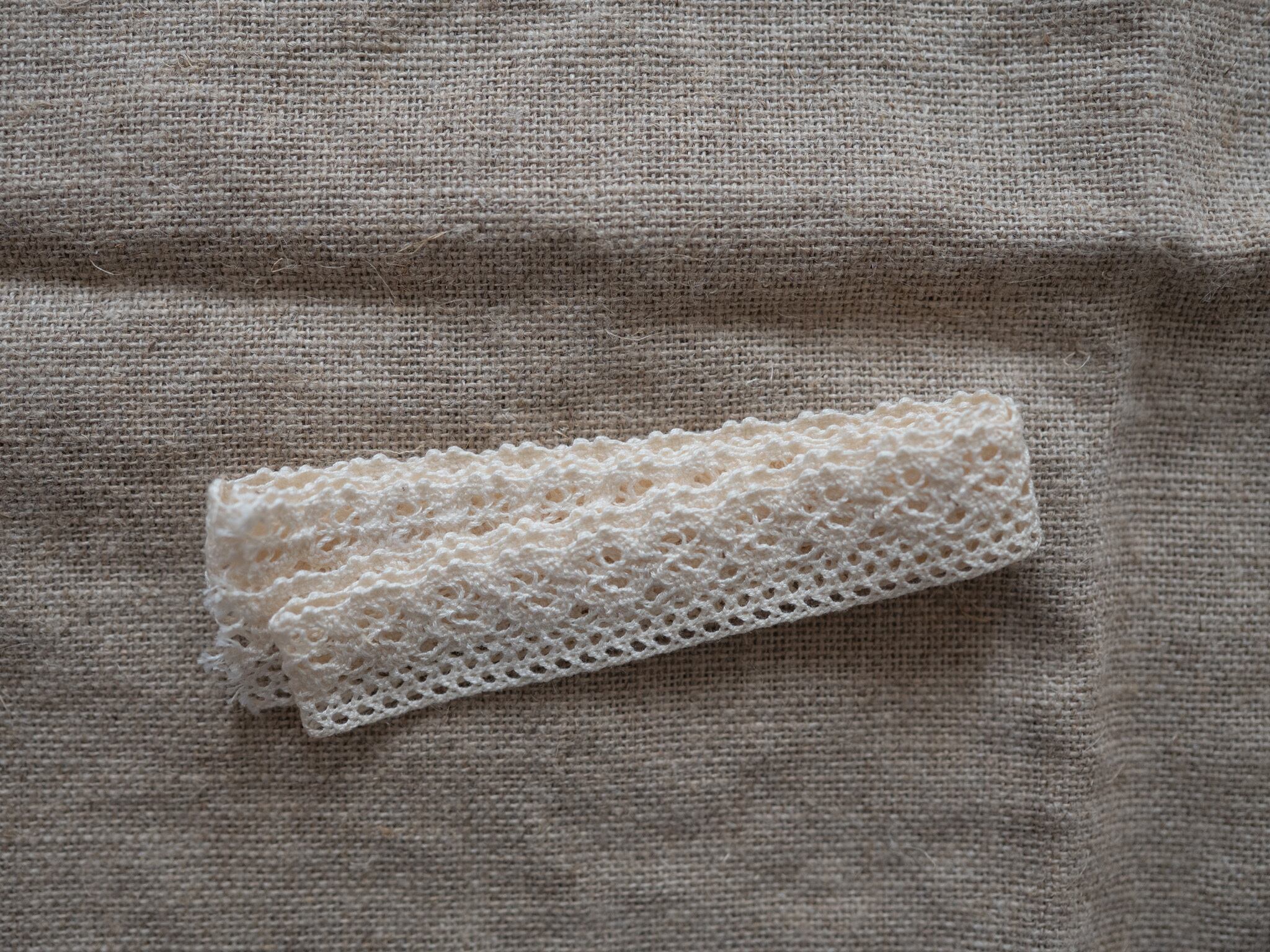 フランス アンティークレース(B)