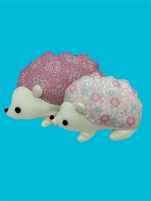 はりねずみのかわいいぬいぐるみ 大小2個セット