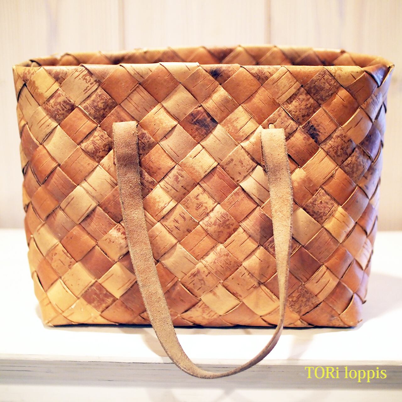 1点のみ！ロシア　白樺作家　イリーナ　ワンハンドルつきのかご　入荷は今後無し 白樺細工 木のうつわ・雑貨 SnowWood OnlineShop 北の大地からあなたへ