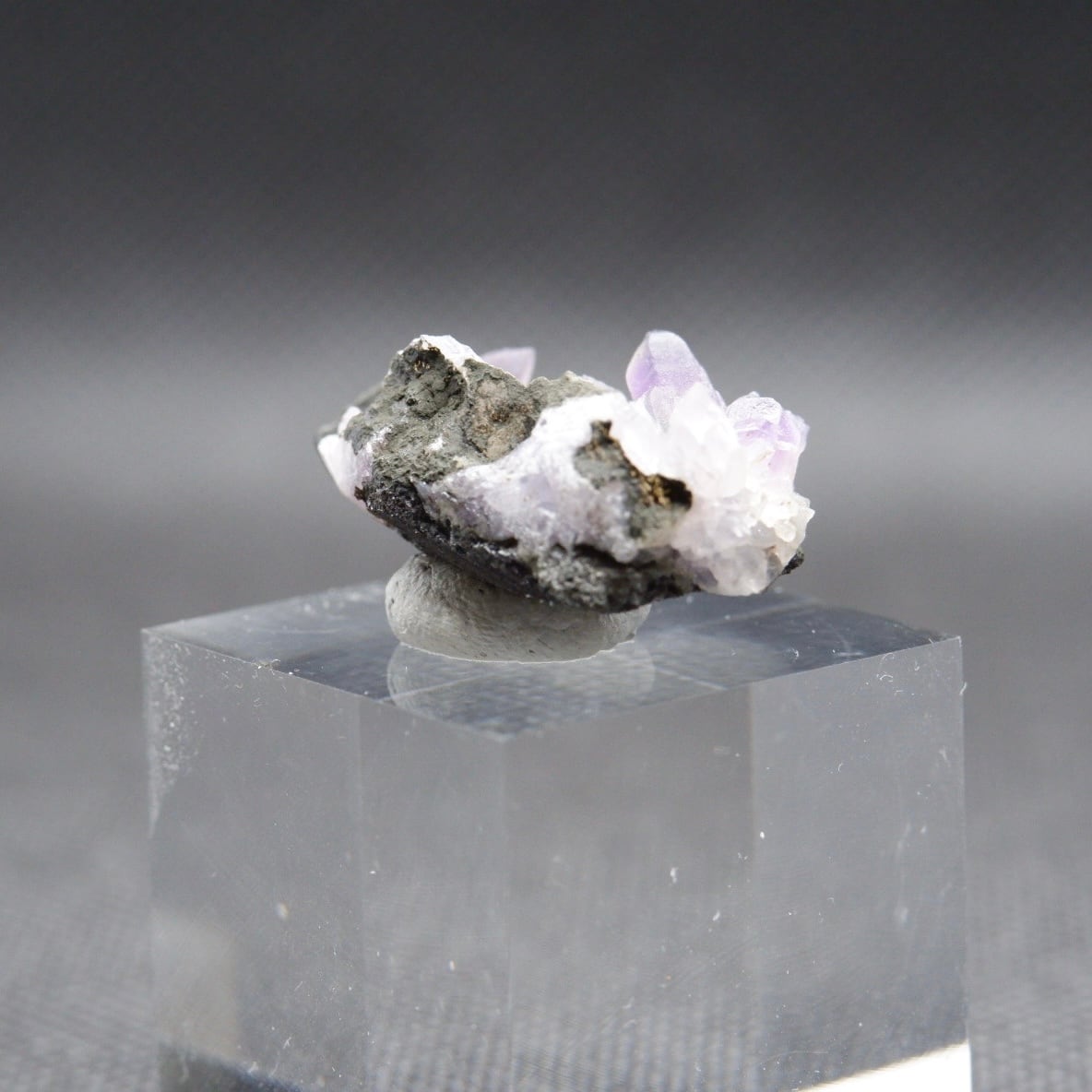 カズカズ様 ウルグアイ産♡帝王アメジストクラスター♡証明書付き No.1320 カズカズ様 ウルグアイ産♡帝王アメジストクラスター♡証明書付き No