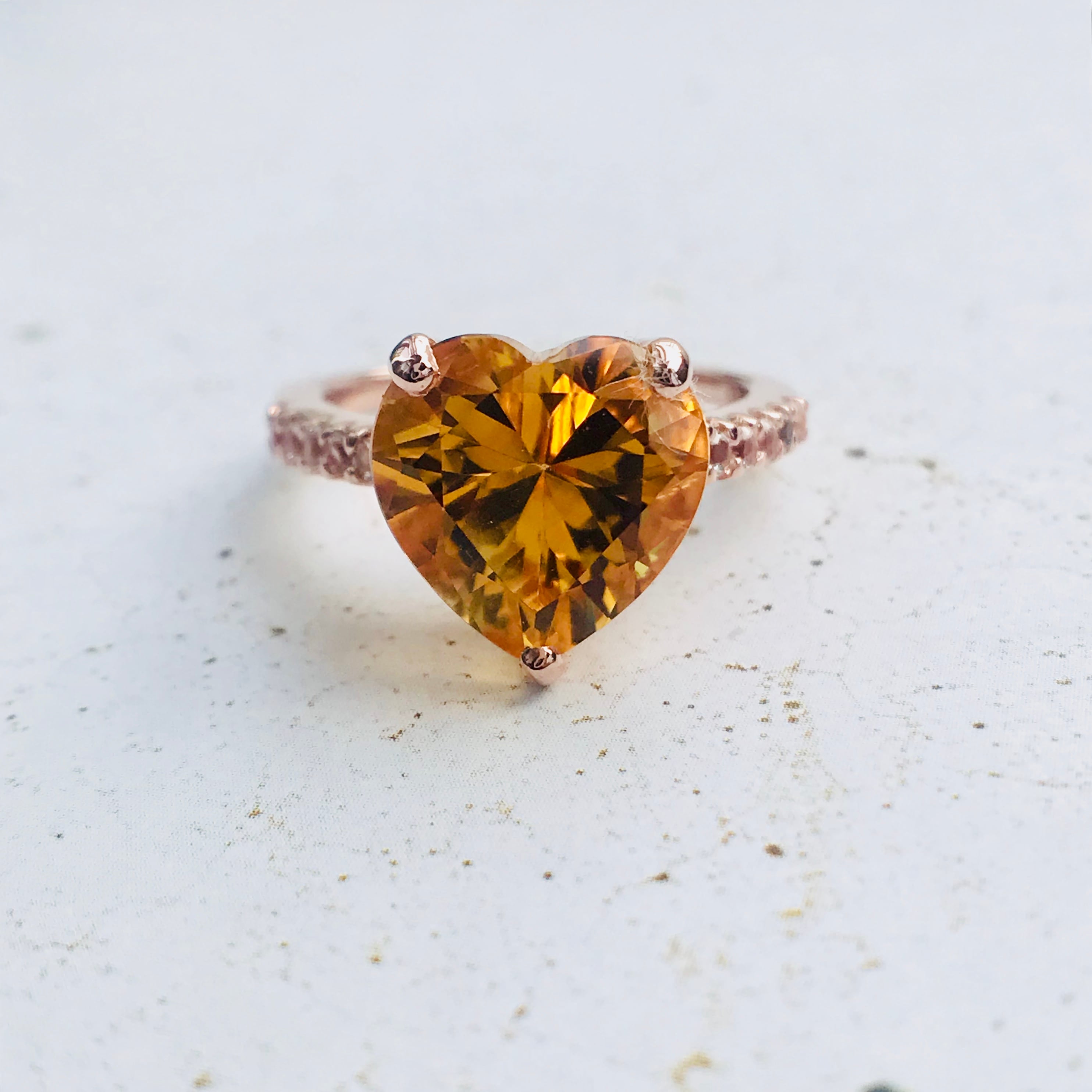 Online限定品】シトリンハートシェイプリング | Sally