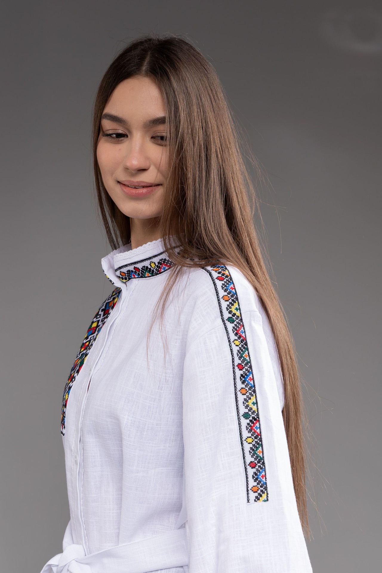 ウクライナ刺繍ヴィシヴァンカ　手刺繍　クロスステッチ　麻　レディース・フリーサイズ - 5