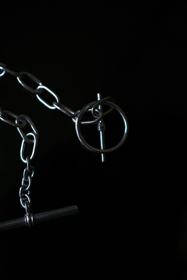 OVAL CHAIN CIRCLE T BAR BRACELET