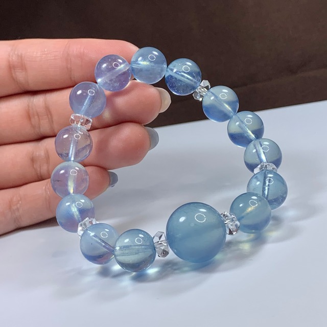 透明度高☆大玉アクアマリン・デザインブレスレット