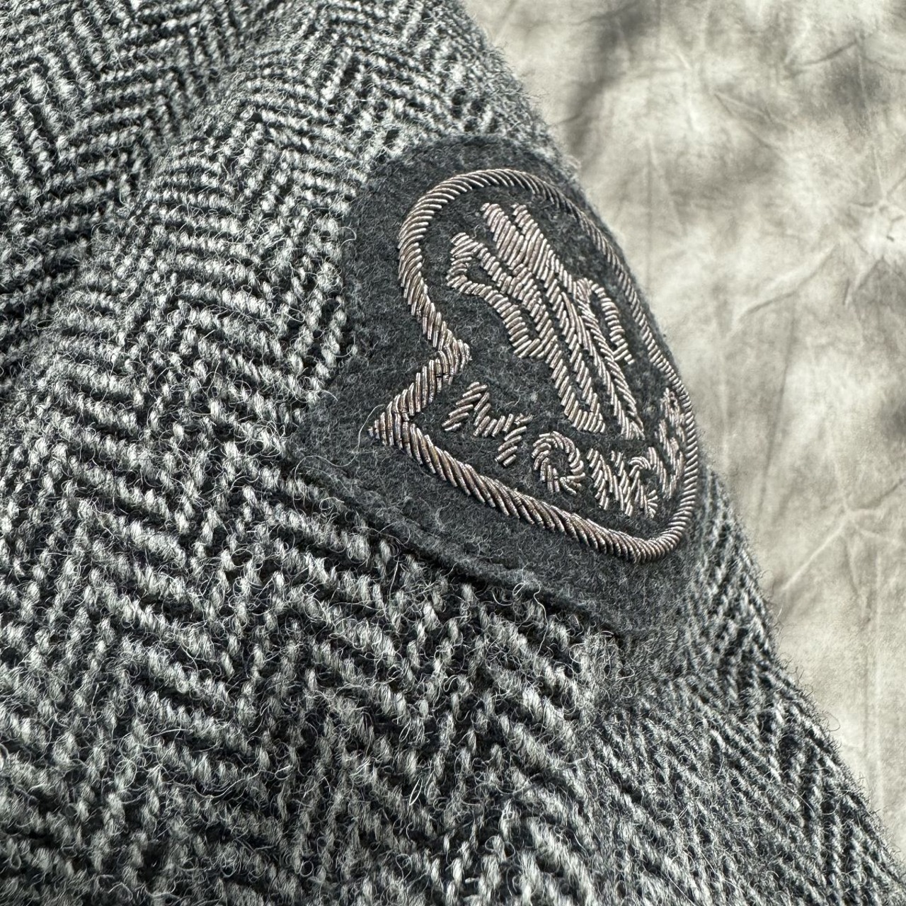 MONCLER/モンクレール AOYAMA 青山店1周年記念限定 ヘリンボーン 
